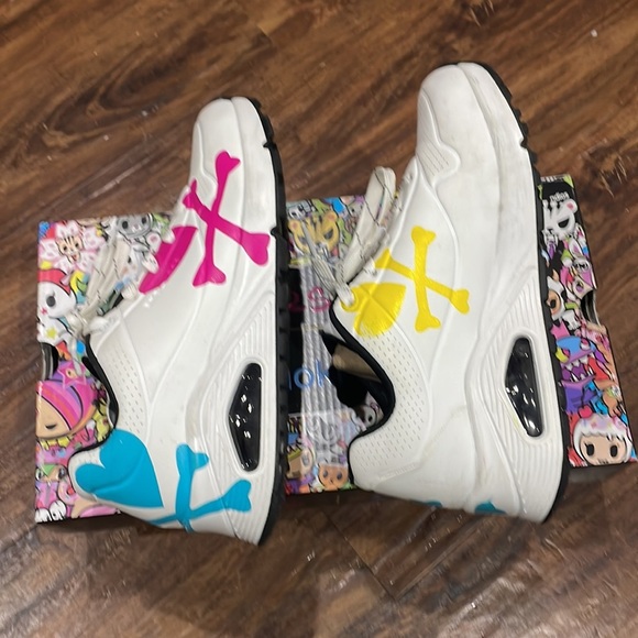 Tokidoki Skechers sz6 - like new - Picture 4 of 9
